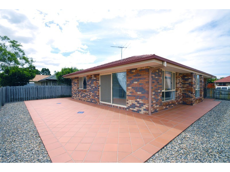 5 Athabasca Close, Wavell Heights QLD 4012