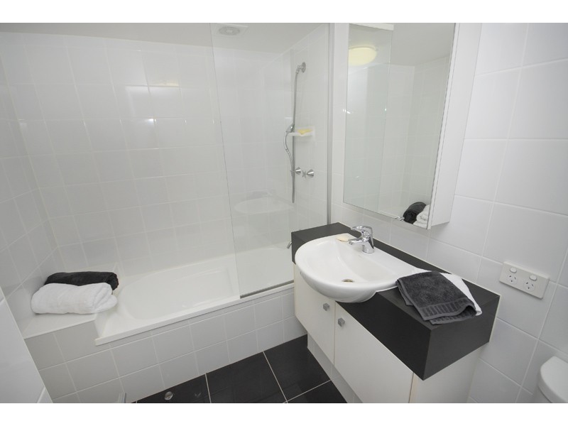 170 Leichhardt Street, Spring Hill QLD 4000