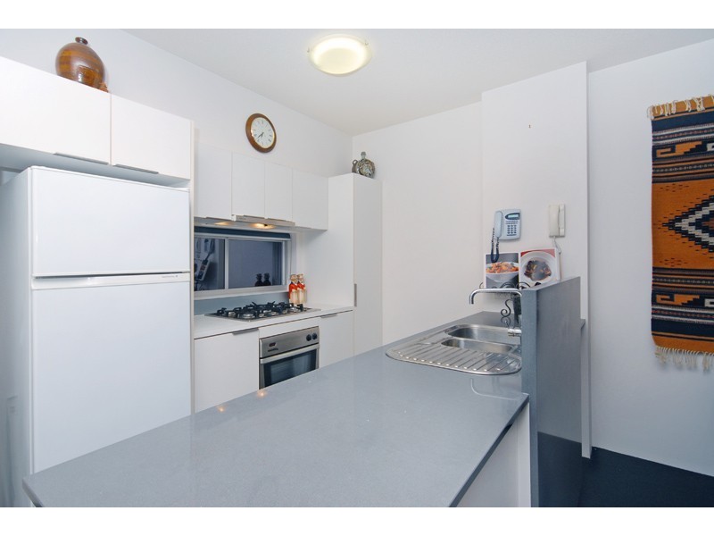 170 Leichhardt Street, Spring Hill QLD 4000