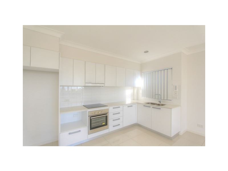4/632 Nudgee Rd, Nundah QLD 4012