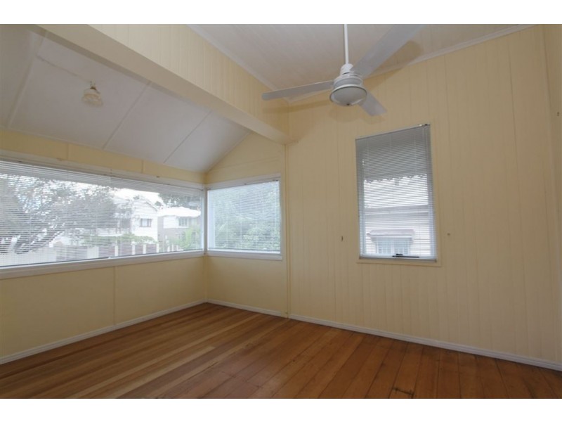 291 Nudgee Rd, Hendra QLD 4011