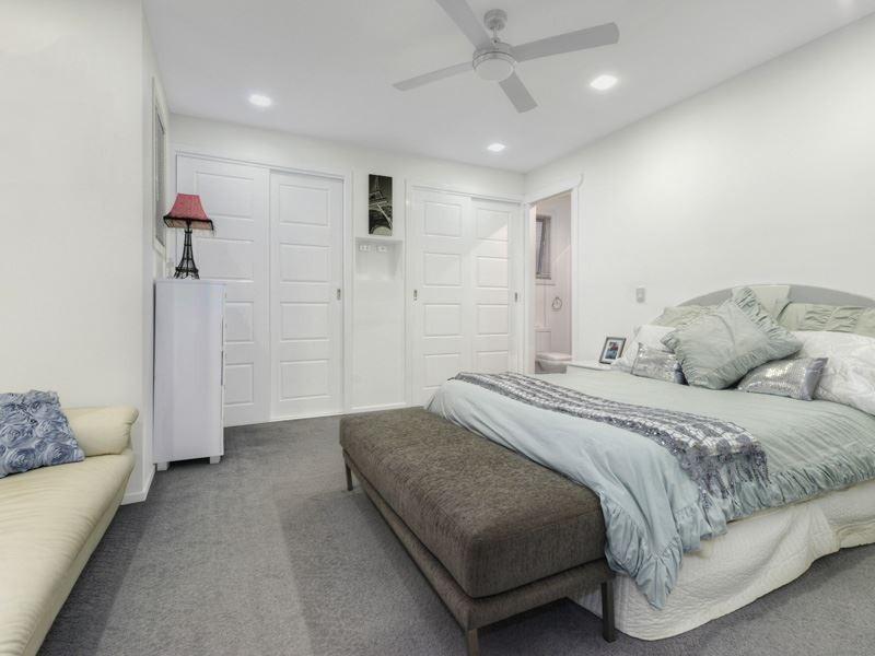 7 Hamilton Avenue, Hendra QLD 4011