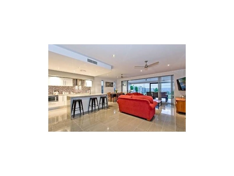 28 Pleystowe Crescent, Hendra QLD 4011