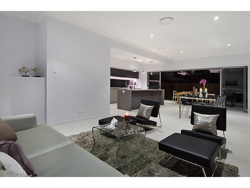 22 Clarke Street, Hendra QLD 4011