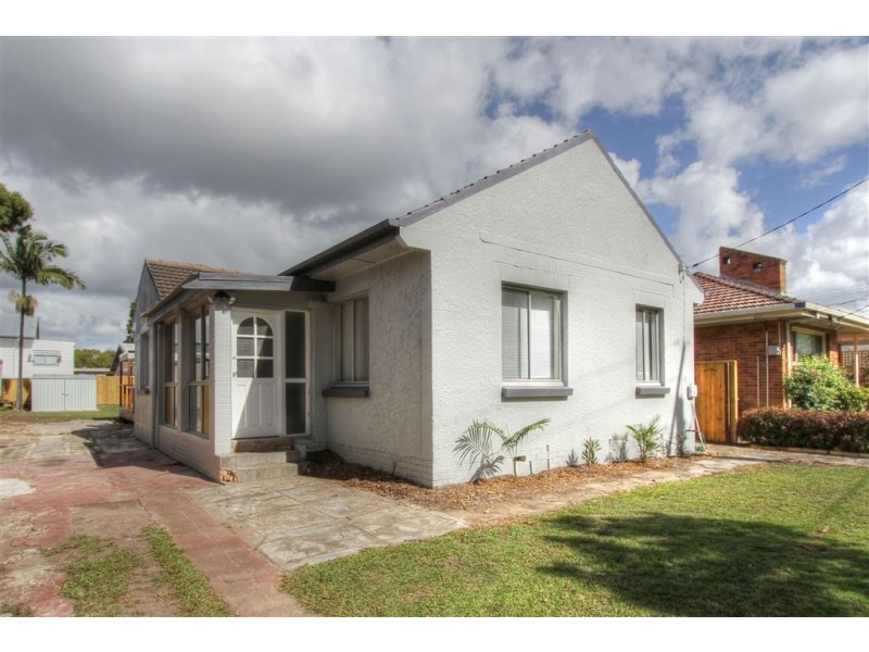 43 Webster Avenue, Hendra QLD 4011