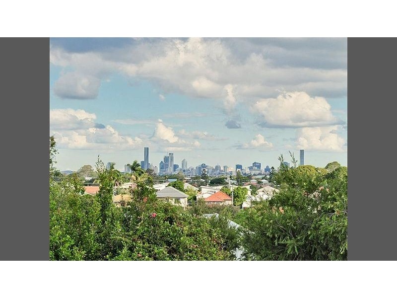 292 Rode Road, Wavell Heights QLD 4012