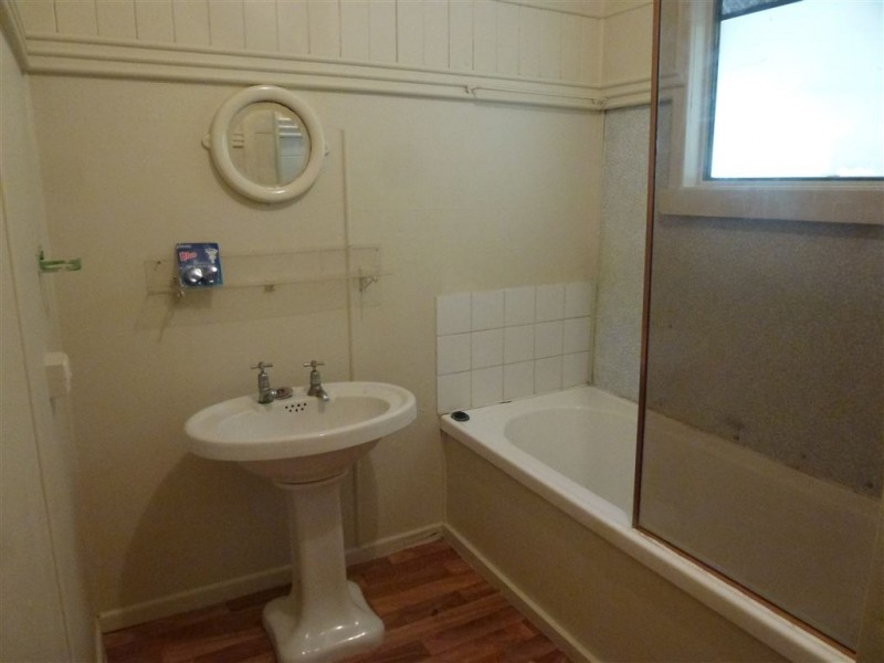 2/368 Sandgate Rd, Albion QLD 4010