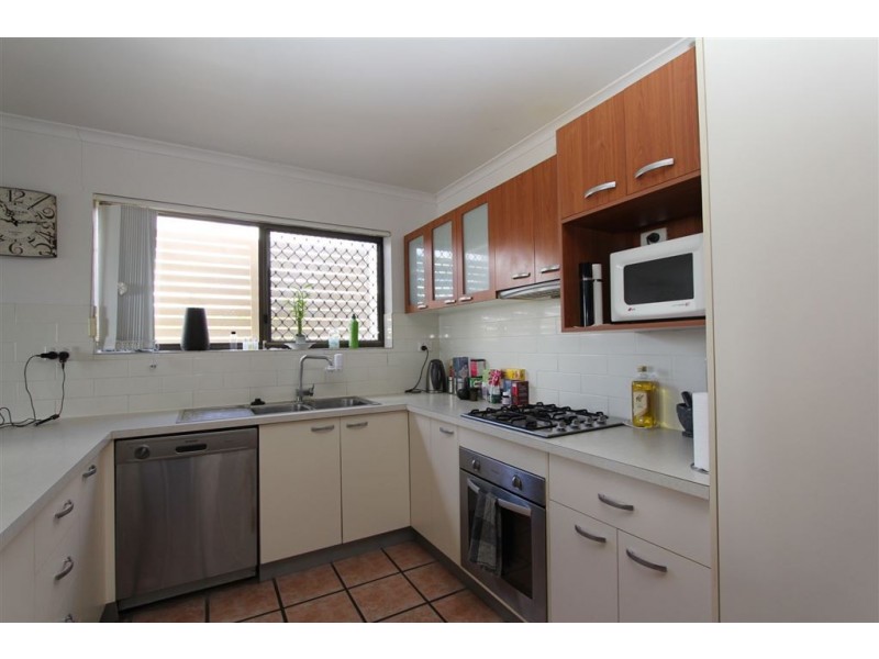 8/161 Junction Rd, Clayfield QLD 4011
