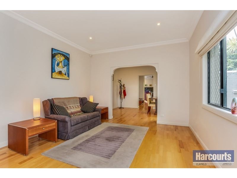 74 Harding Street, Hendra QLD 4011