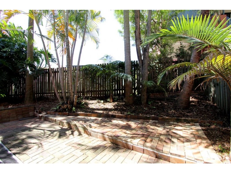 20/20 Store St, Albion QLD 4010