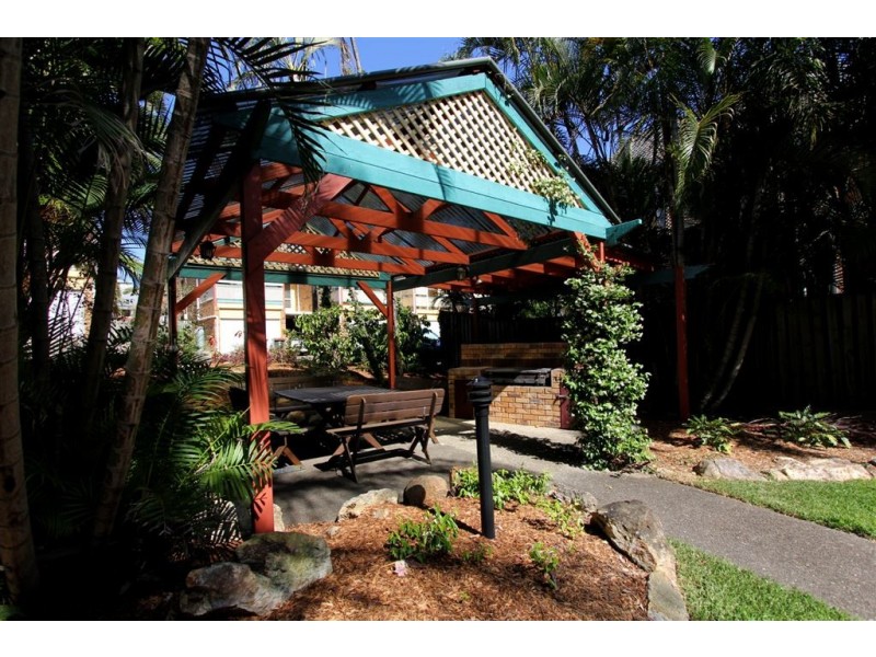 20/20 Store St, Albion QLD 4010