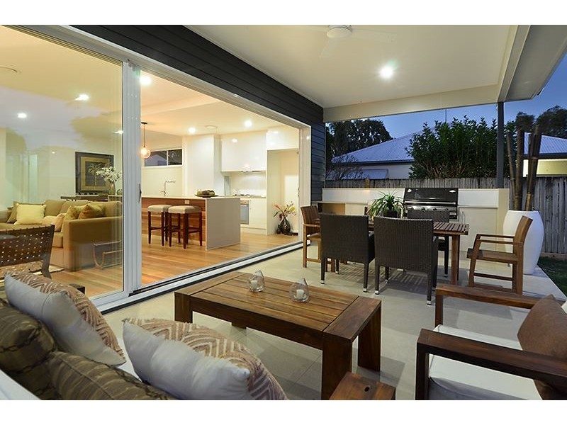 77 Clarke Street, Hendra QLD 4011