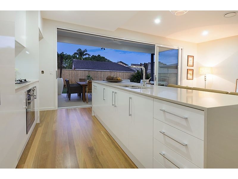 77 Clarke Street, Hendra QLD 4011