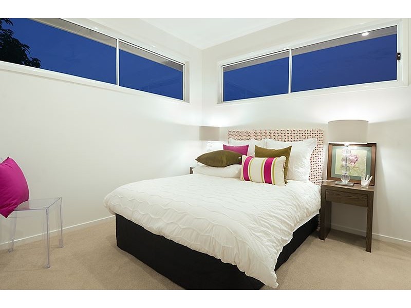 77 Clarke Street, Hendra QLD 4011