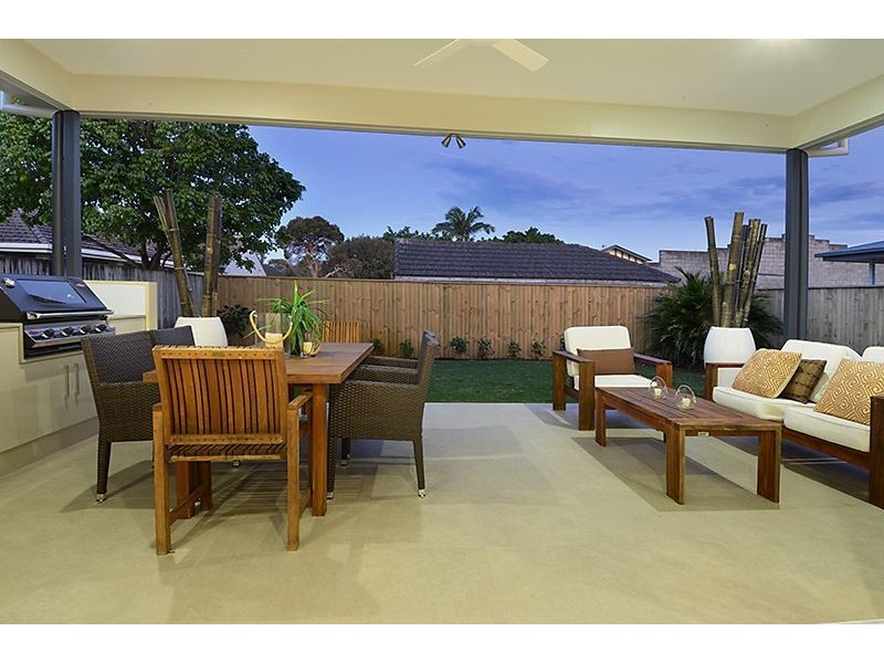 77 Clarke Street, Hendra QLD 4011