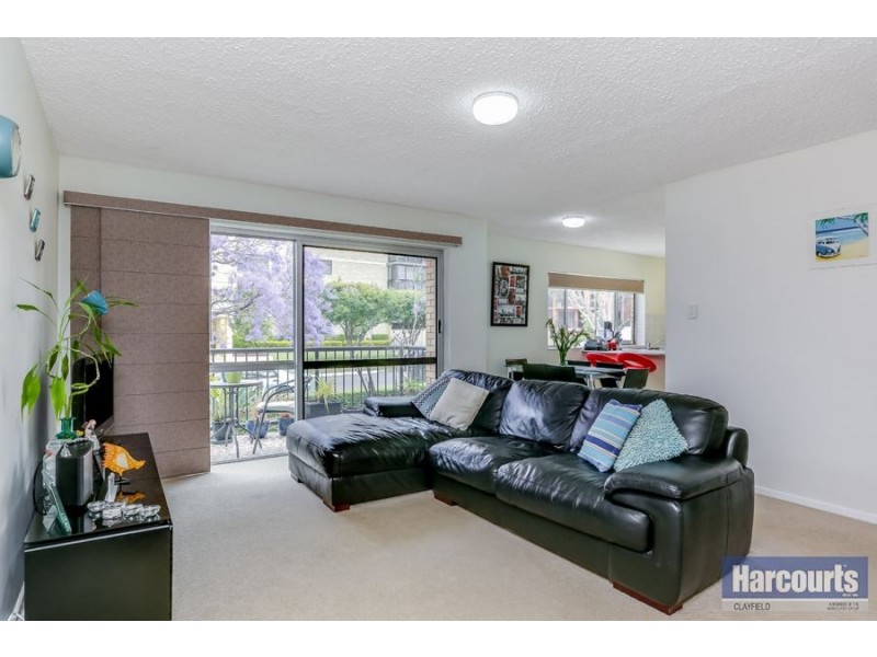 2/122 Bonney Avenue, Clayfield QLD 4011