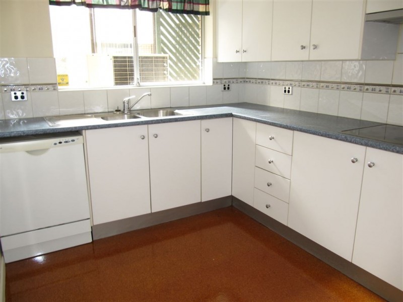 2/88 Bayview Tce, Clayfield QLD 4011