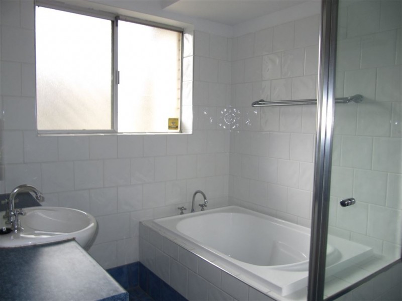 2/88 Bayview Tce, Clayfield QLD 4011