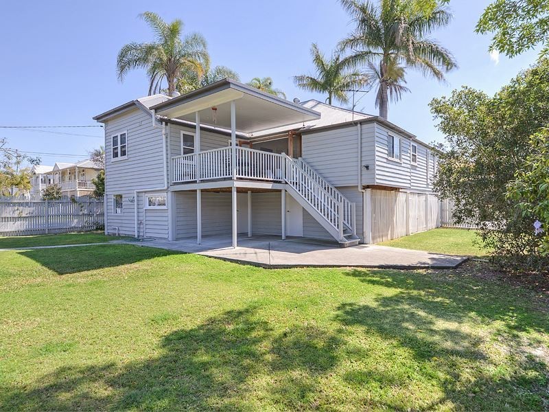 1 McGregor St, Clayfield QLD 4011