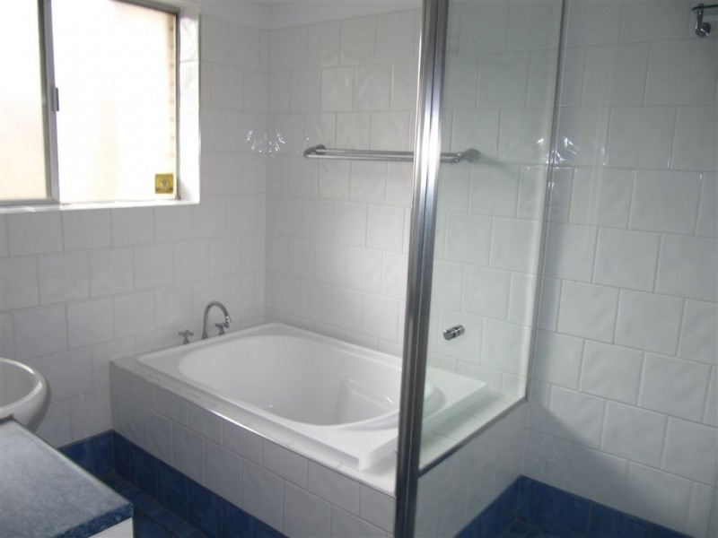2/88 Bayview Tce, Clayfield QLD 4011