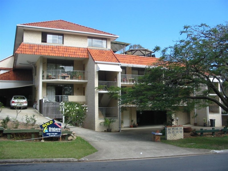 6/77 Sandford St, St Lucia QLD 4067