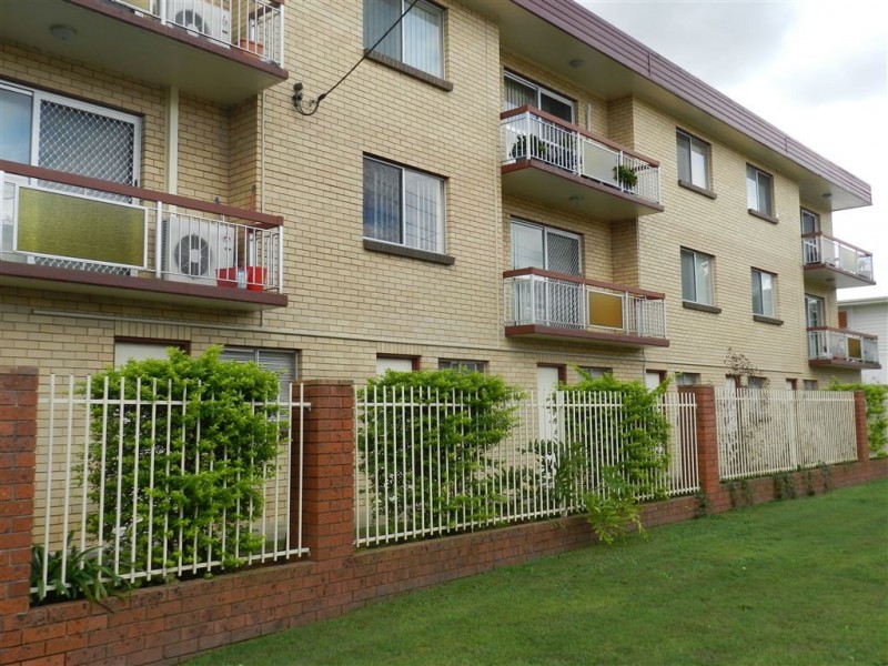 2/29 Franz Road, Clayfield QLD 4011