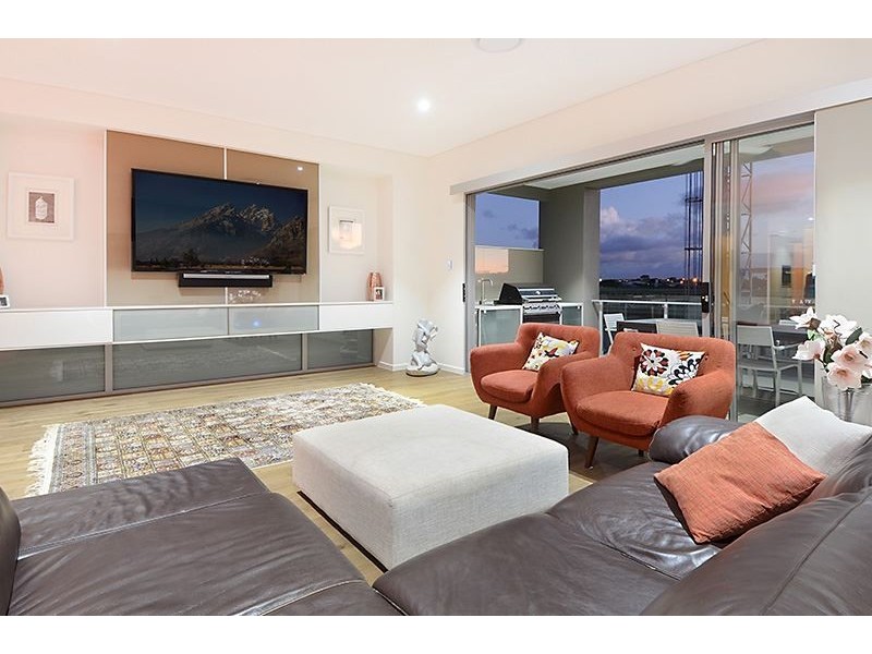 59 Raceview Avenue, Hendra QLD 4011