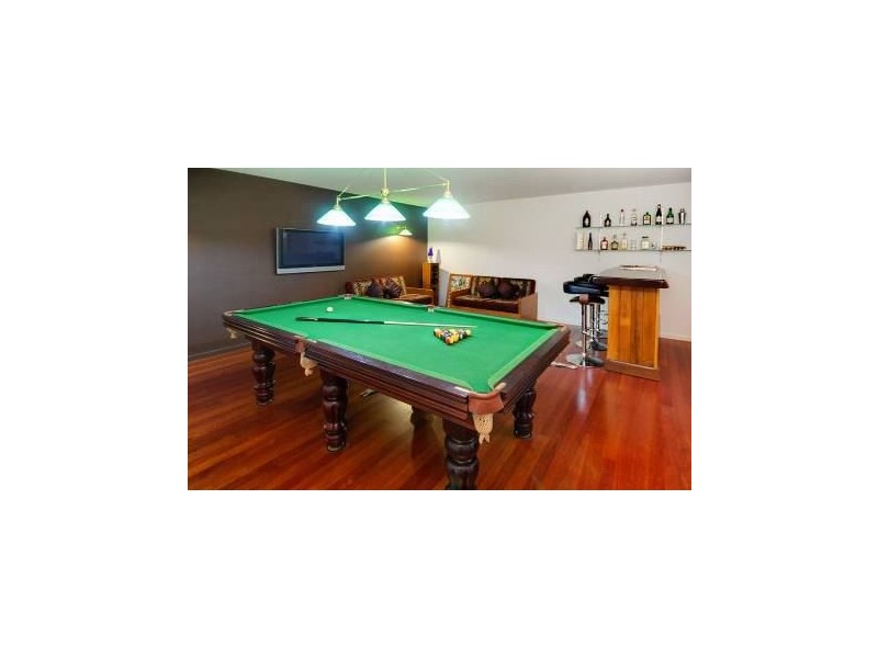 55 Riverton St, Clayfield QLD 4011