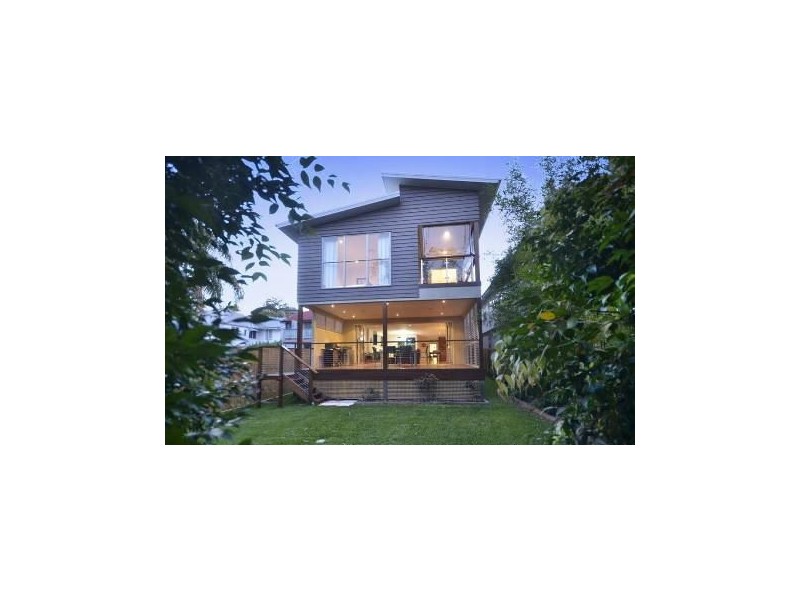 55 Riverton St, Clayfield QLD 4011