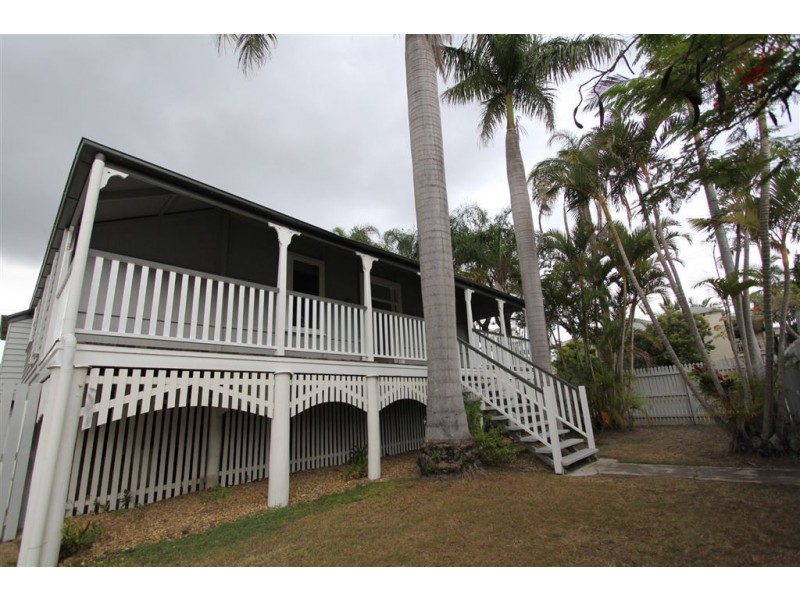 1 McGregor St, Clayfield QLD 4011