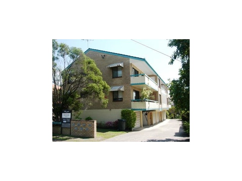 2/60 London Rd, Clayfield QLD 4011