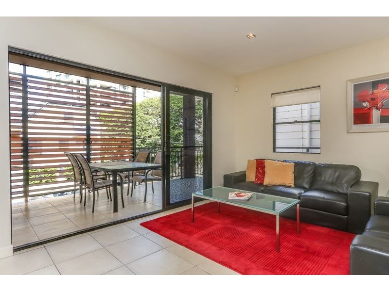 84 Berry Street, Spring Hill QLD 4000