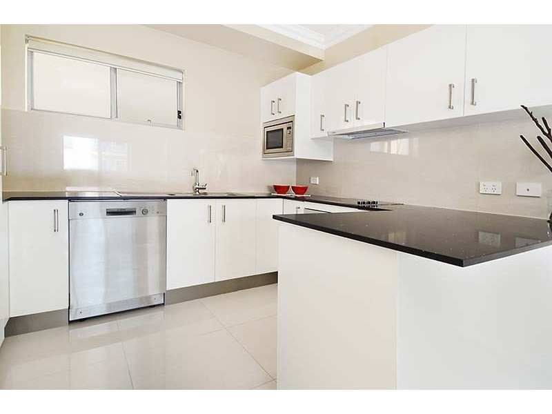 4/203 Melton Road, Nundah QLD 4012