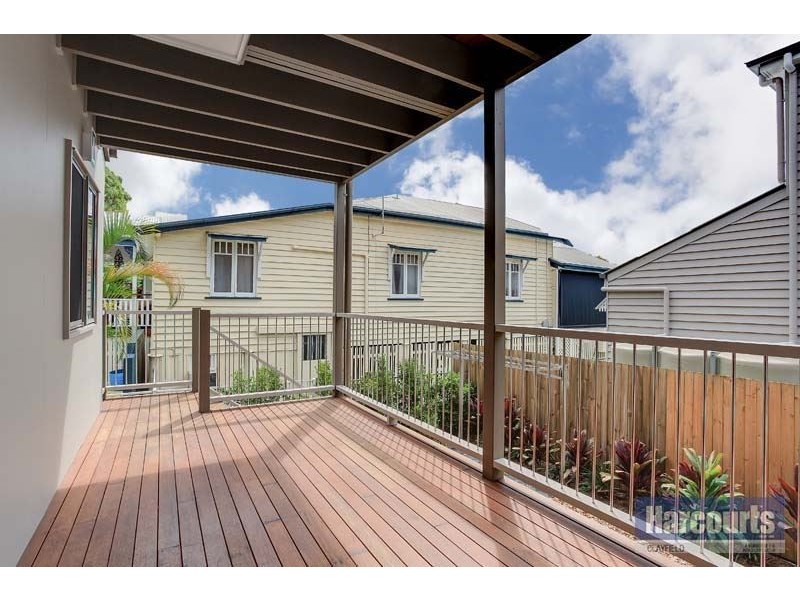 11 Elliott Street, Clayfield QLD 4011