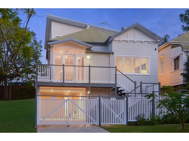 65 Barlow Street, Clayfield QLD 4011
