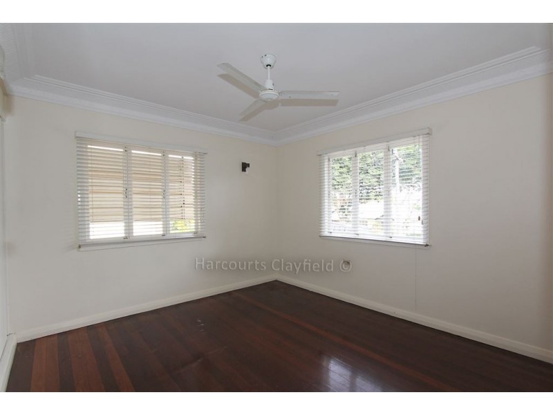45 Wooloowin Ave, Wooloowin QLD 4030