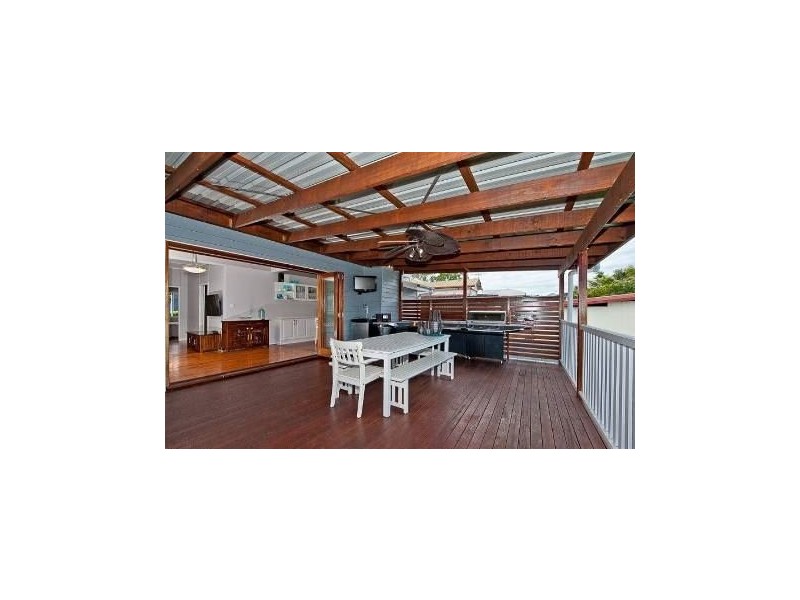 31 School Street, Hendra QLD 4011