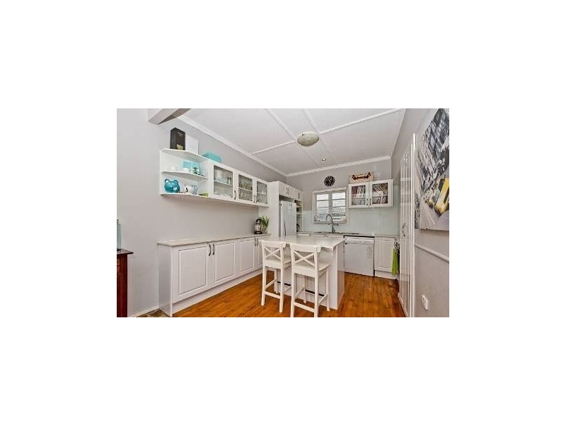 31 School Street, Hendra QLD 4011