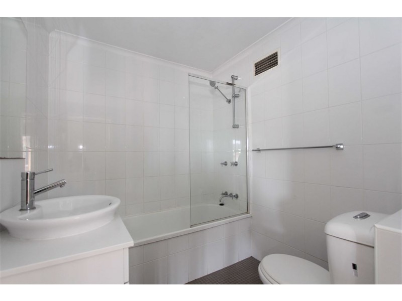 4/62 Montpelier Street, Clayfield QLD 4011