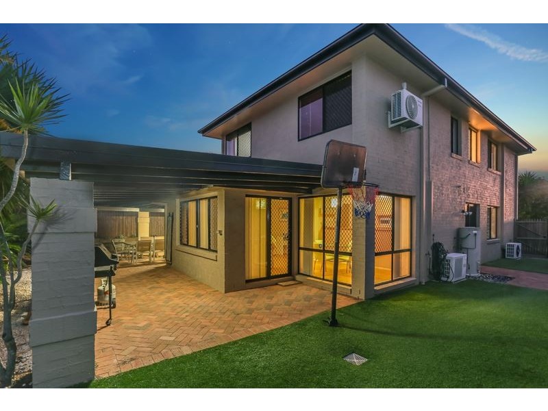 16 Cosby Place, Mcdowall QLD 4053