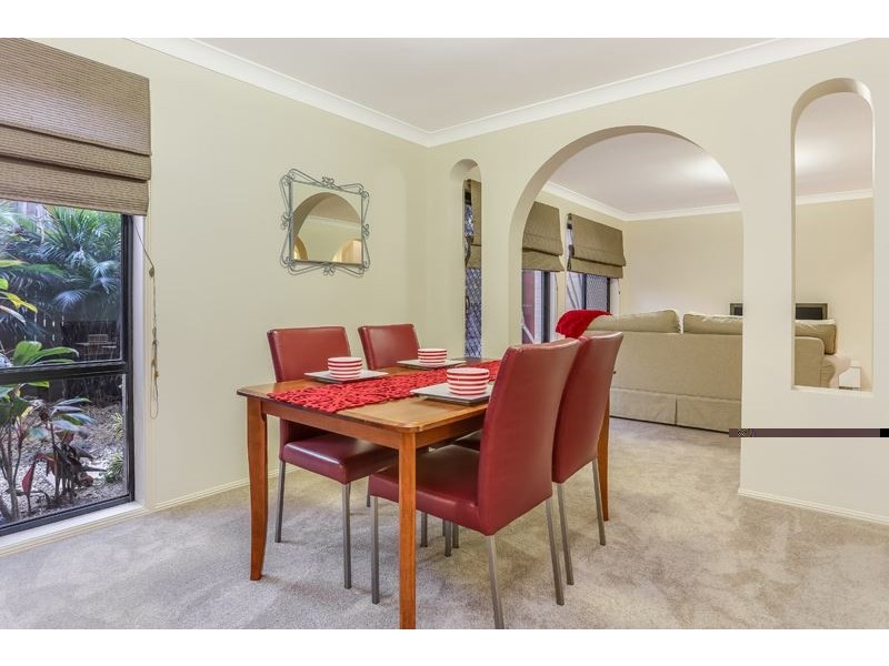 16 Cosby Place, Mcdowall QLD 4053