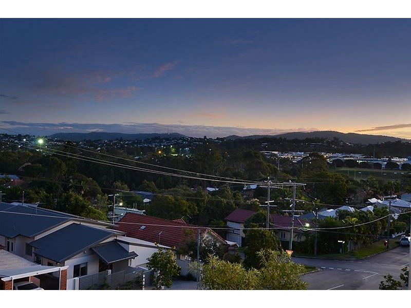 25 Highland Street, Gordon Park QLD 4031