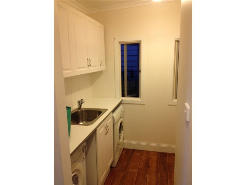 36 School Street, Hendra QLD 4011