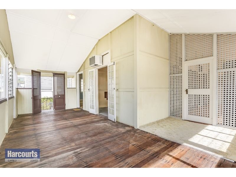 14 Shirley Street, Clayfield QLD 4011