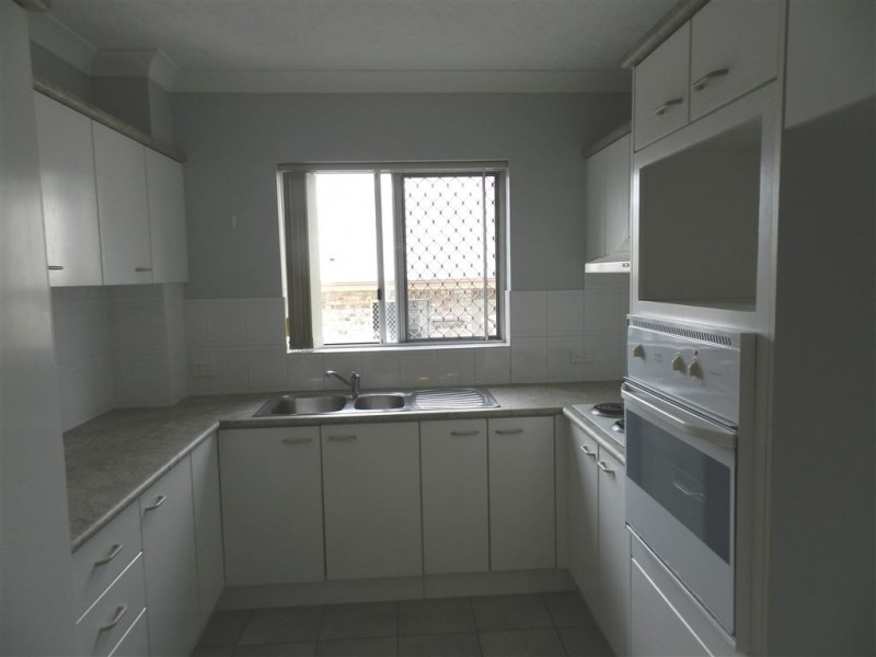 6/10 Surrey St, Nundah QLD 4012