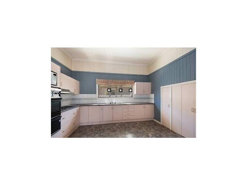 128 Vernon Street, Nundah QLD 4012
