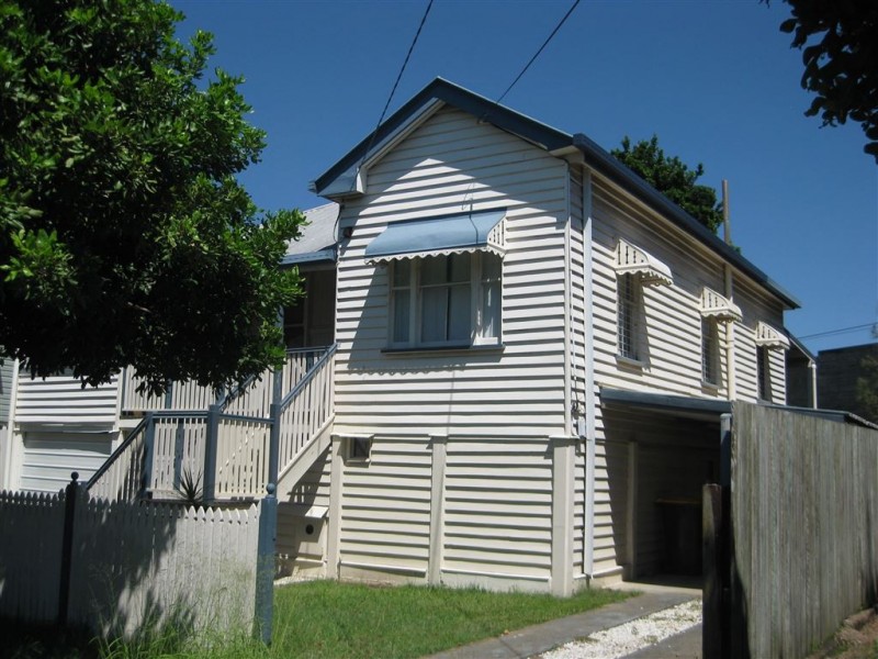 8 Thomas St, Clayfield QLD 4011