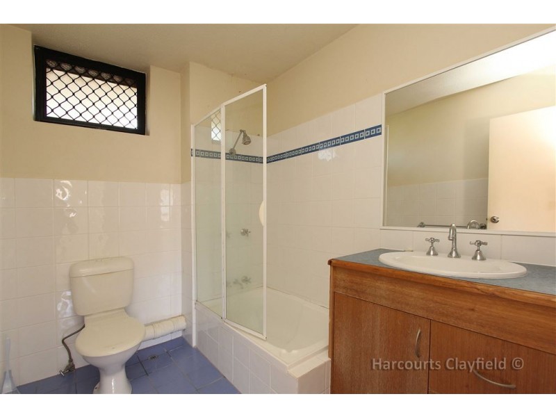 3/8 Oxenham St, Nundah QLD 4012