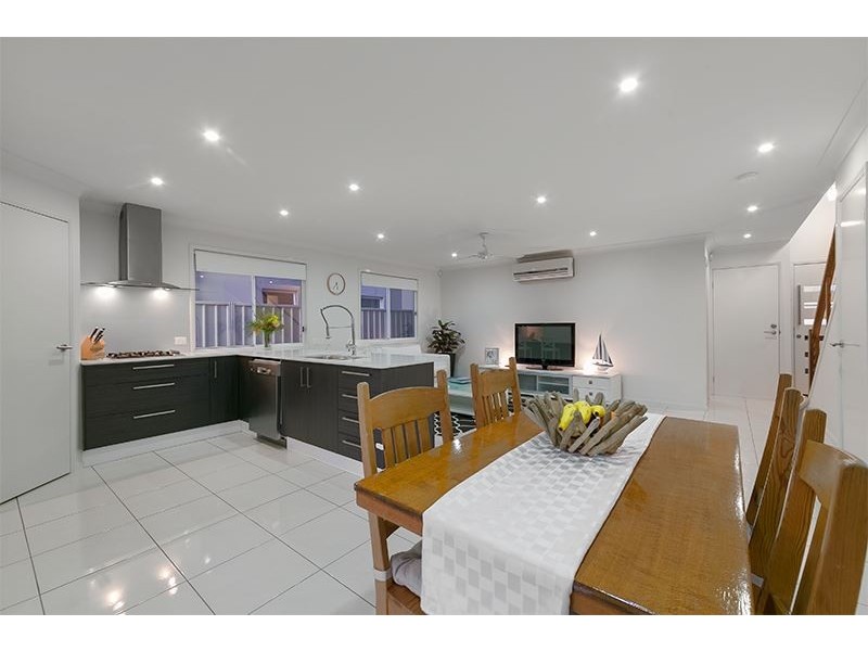 28 Ure Street, Hendra QLD 4011