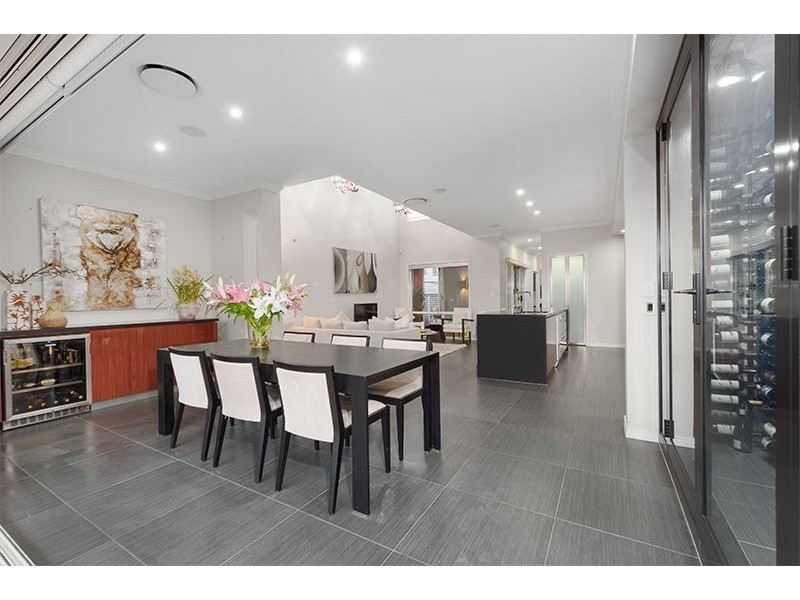 47 Hamilton Avenue, Hendra QLD 4011